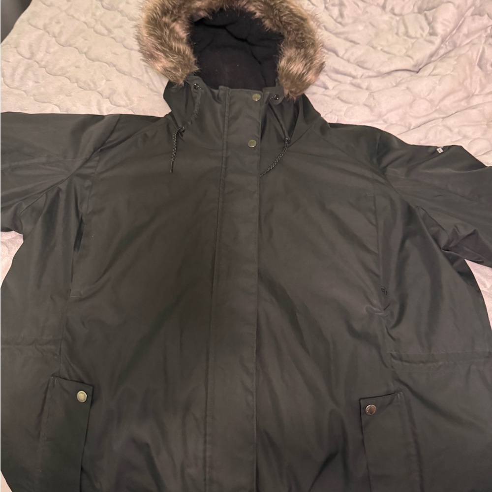 Plus Size Woman’s Columbia Suttle Mountain Long Insulated Coat